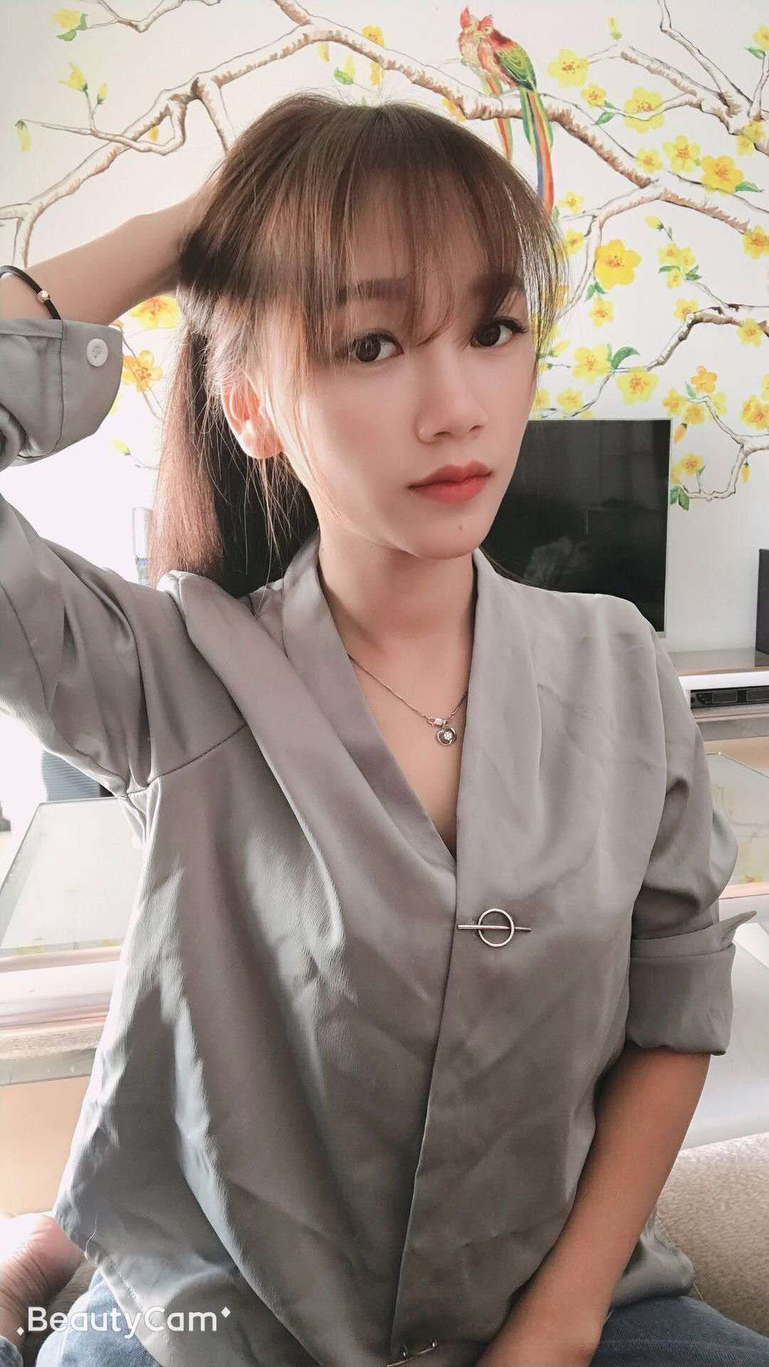 2020年11月9清纯小良家乐乐